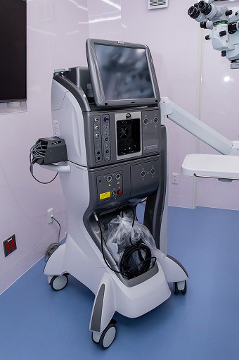 網膜硝子体白内障手術装置　CONSTELLATION　VISION SYSTEM